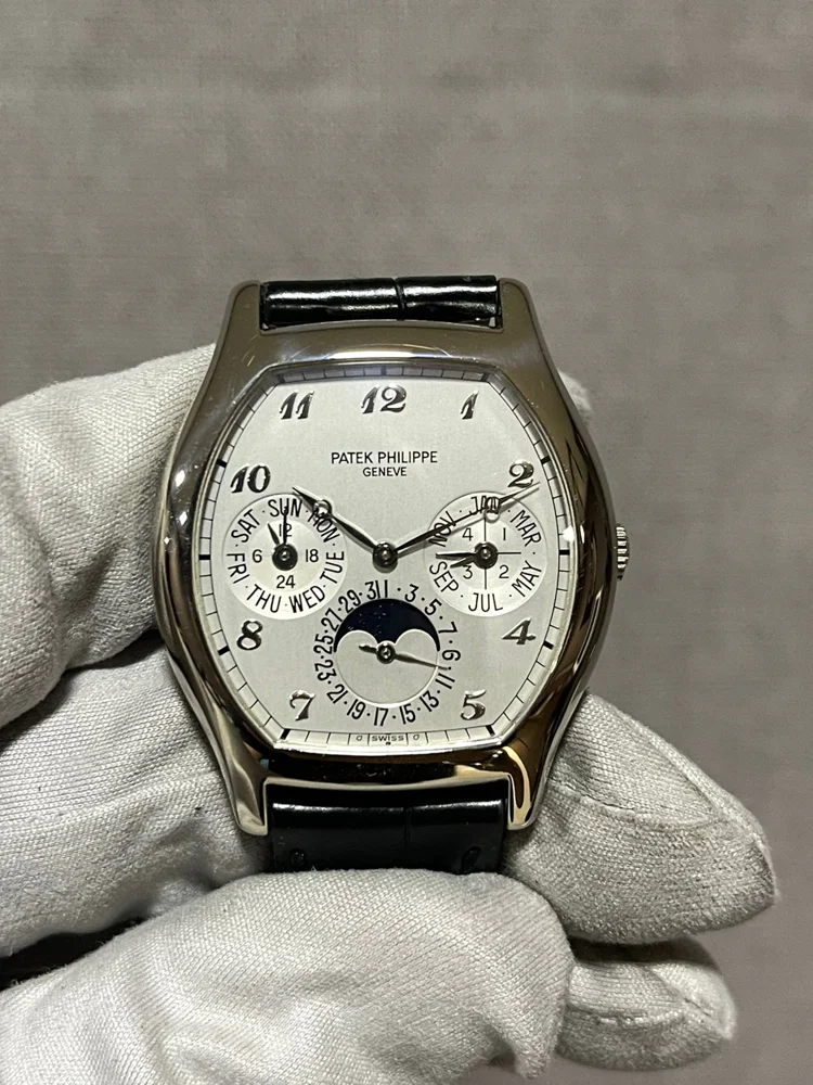 Patek Philippe Perpetual Calendar 18k